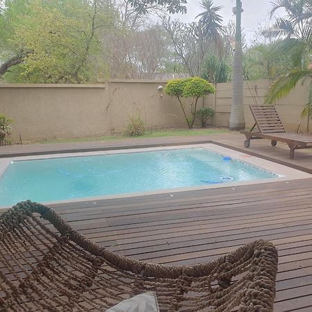 Gecko Cottages Hectorspruit ภายนอก รูปภาพ