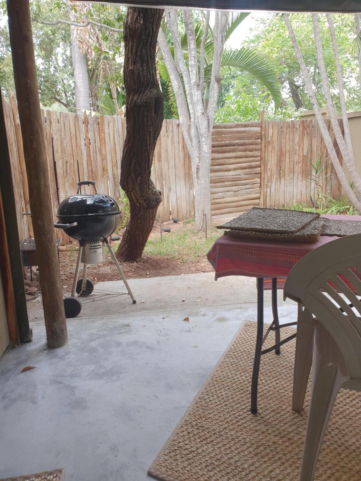 Gecko Cottages Hectorspruit ภายนอก รูปภาพ